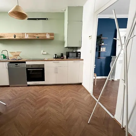 Apartman Le Petit Cambronne Hyper Center Nantes