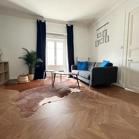 アパート Le Petit Cambronne Hyper Center