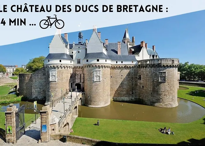 Le Petit Cambronne Hyper Center *